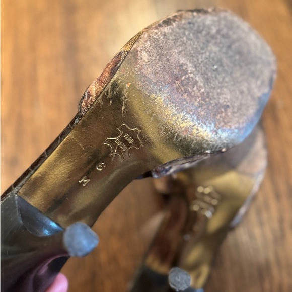 Donald J. Pliner Rare Peace Sign French Tapestry Leather Leopard Heels Size 6 - Picture 6 of 7